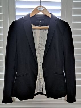 H&M Black Women's Single-Button Blazer